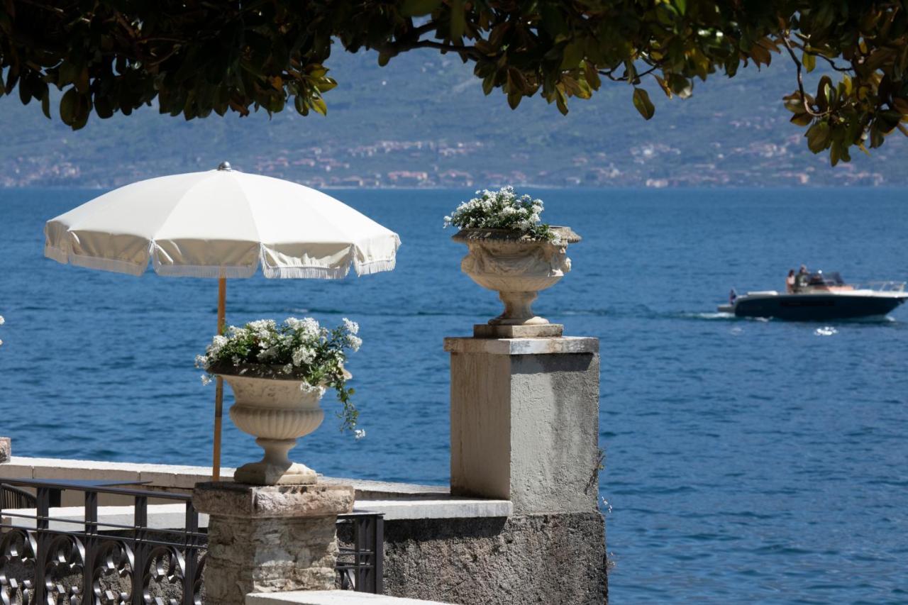 Hotel Villa Giulia Гарньяно Екстер'єр фото