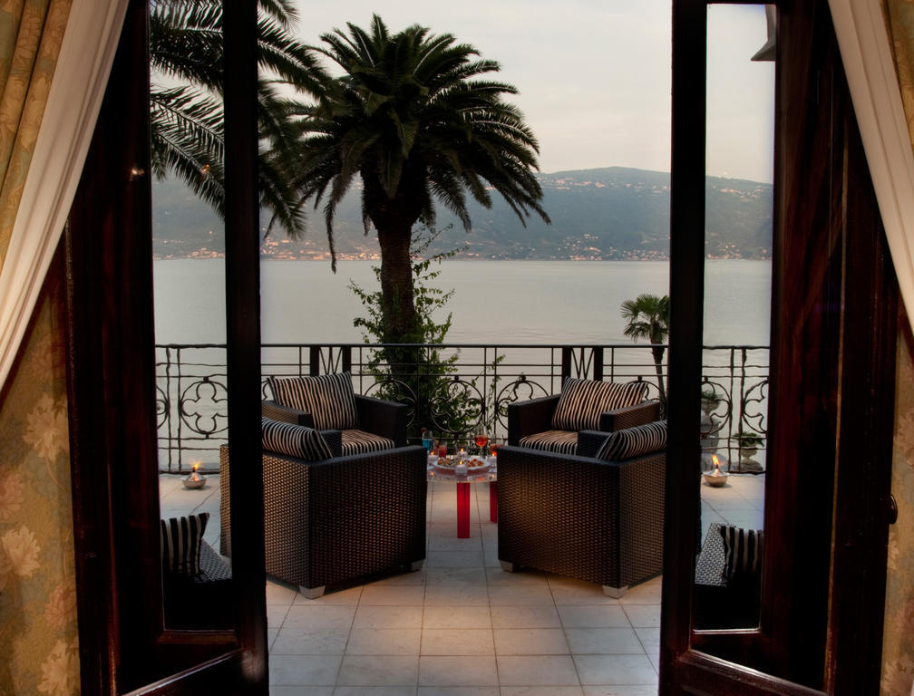 Hotel Villa Giulia Гарньяно Екстер'єр фото