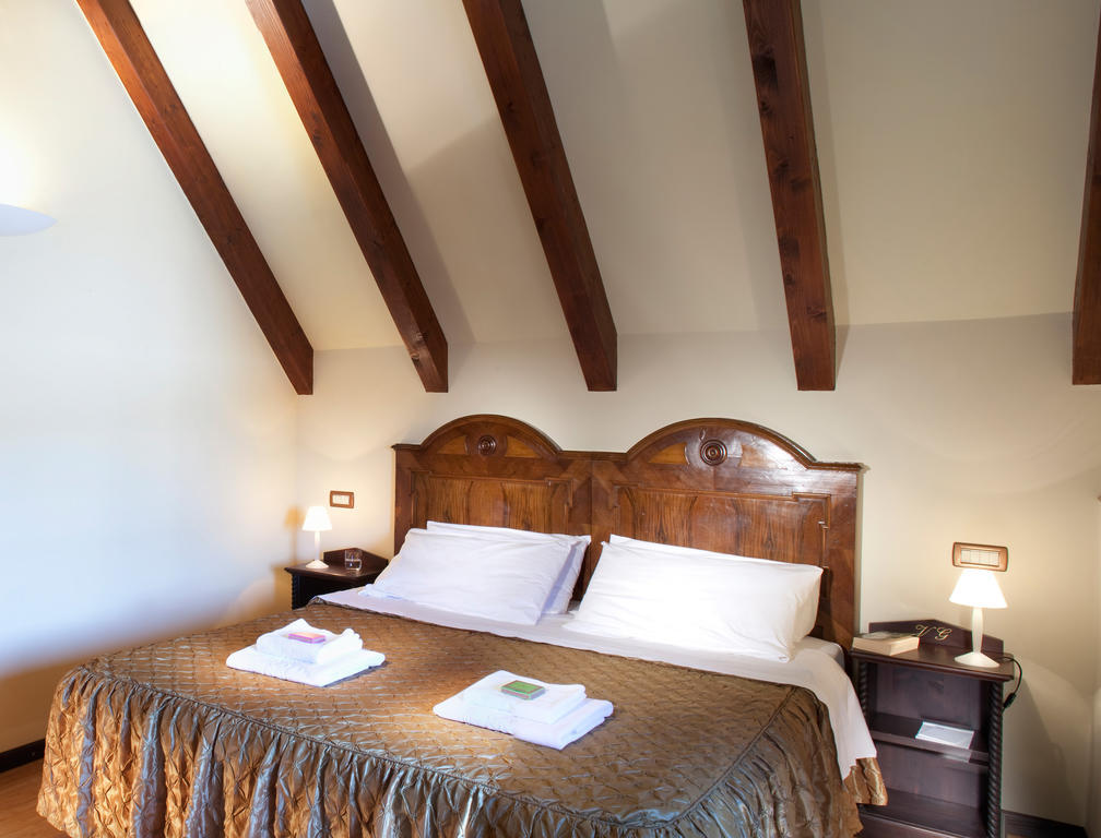 Hotel Villa Giulia Гарньяно Номер фото