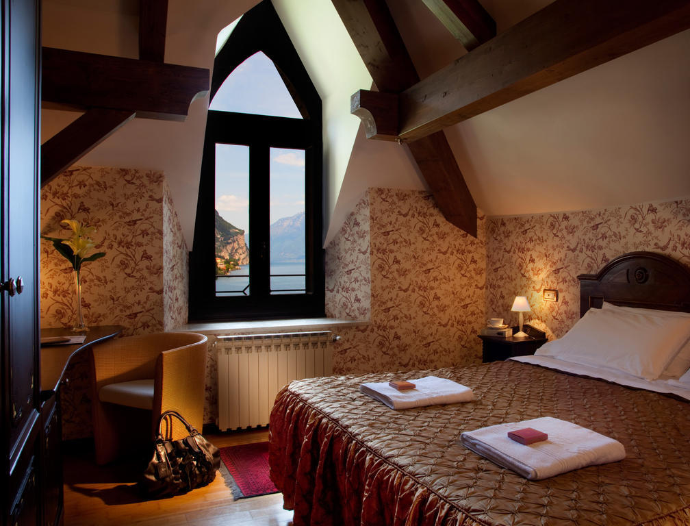 Hotel Villa Giulia Гарньяно Номер фото