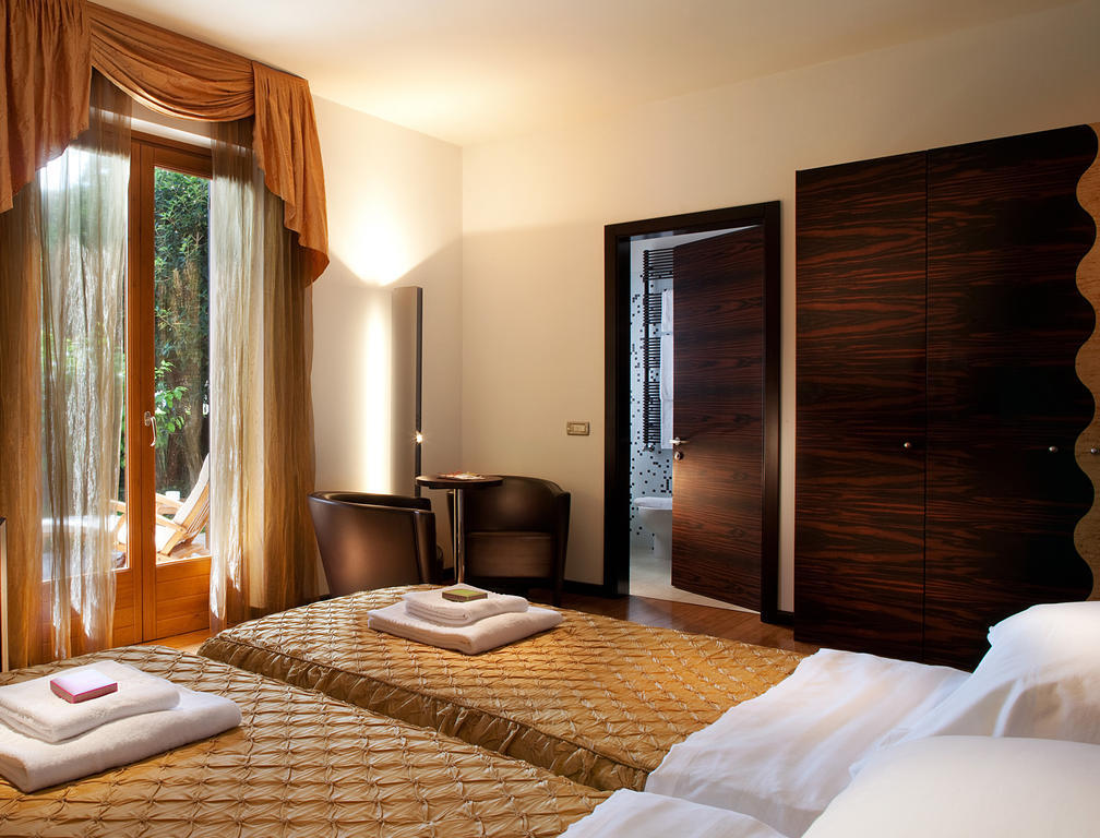 Hotel Villa Giulia Гарньяно Номер фото