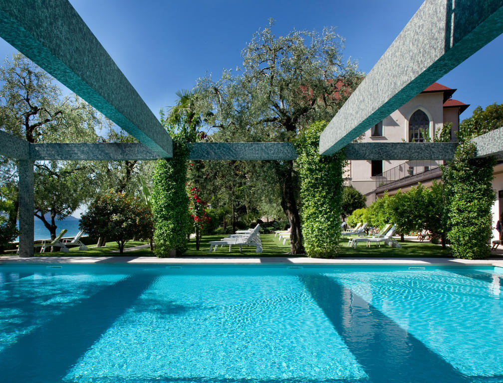 Hotel Villa Giulia Гарньяно Екстер'єр фото
